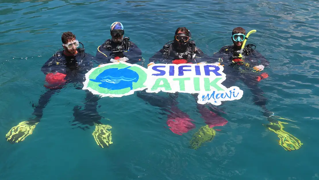 Ölüdeniz'de Su Altı ve Koy Temizliği Yapıldı 