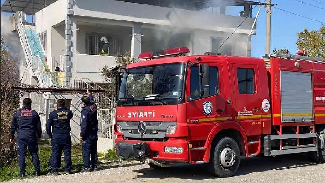 Ortaca'da yangın çıkan ev kullanılamaz hale geldi