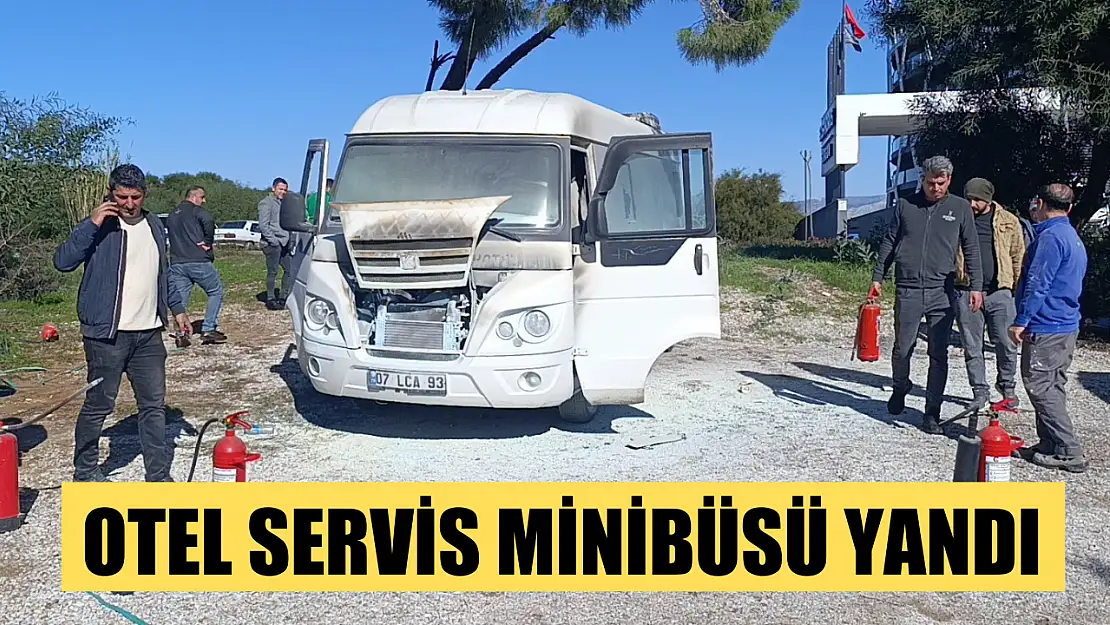 Otel servis minibüsü yandı