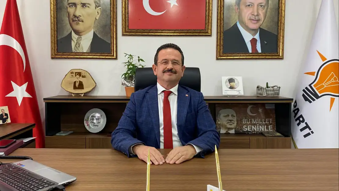 Öztürk'ten öğretmenlere kutlama mesajı