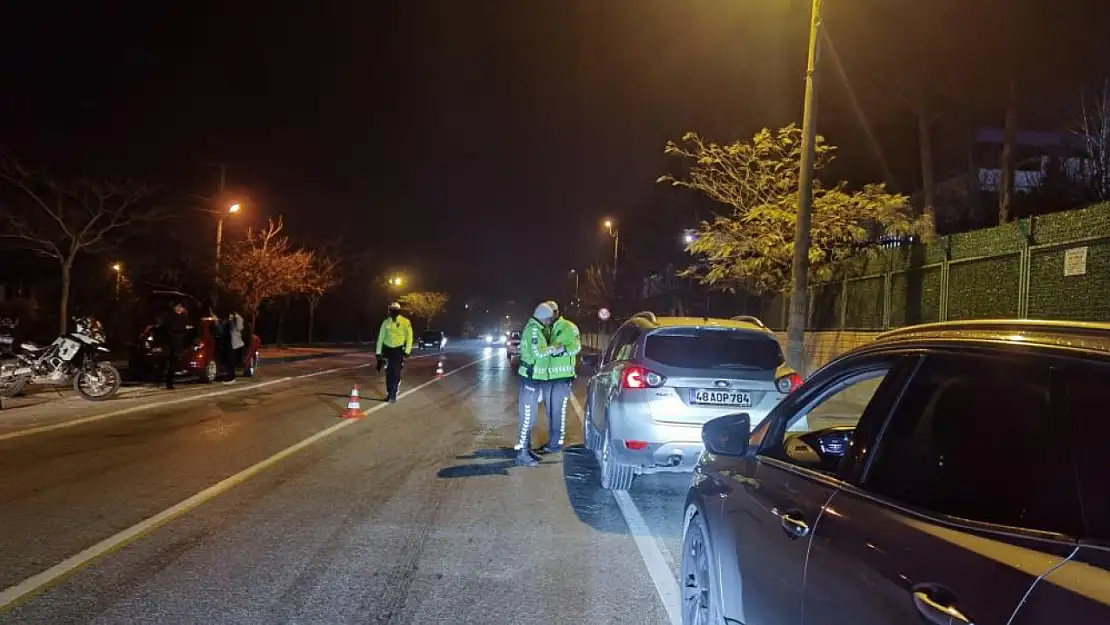 Polis ekiplerinden huzur ve güven uygulaması