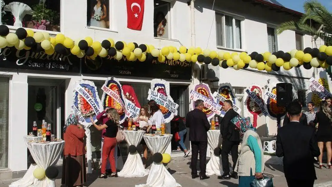 Saç ve Makyaj Stüdyosu açıldı