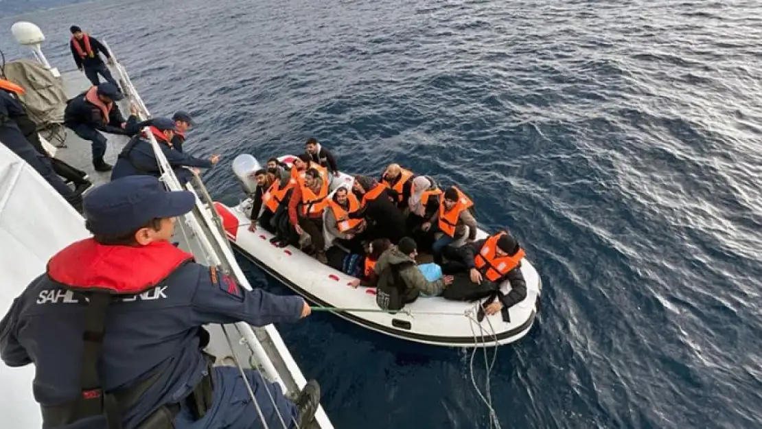 Sahil Güvenlik Ekiplerince göçmenler kurtarıldı