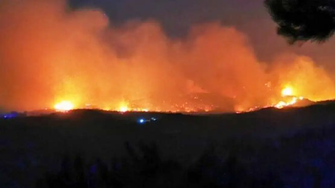 Samos kabusu yaşıyor