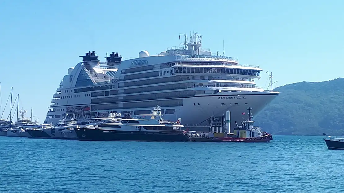 Seabourn Encore 560 yolcu getirdi