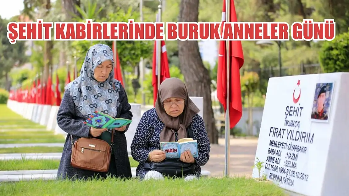 Şehit kabirlerinde buruk Anneler Günü