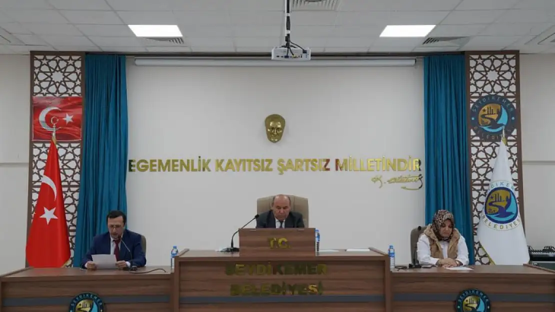 Seydikemer Belediyesi'nde 2021 yılının son meclis toplantısı yapıldı