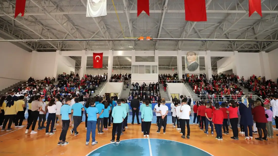 Seydikemer'de Cumhuriyet'in 98'nci Yılı Gururla Kutlandı