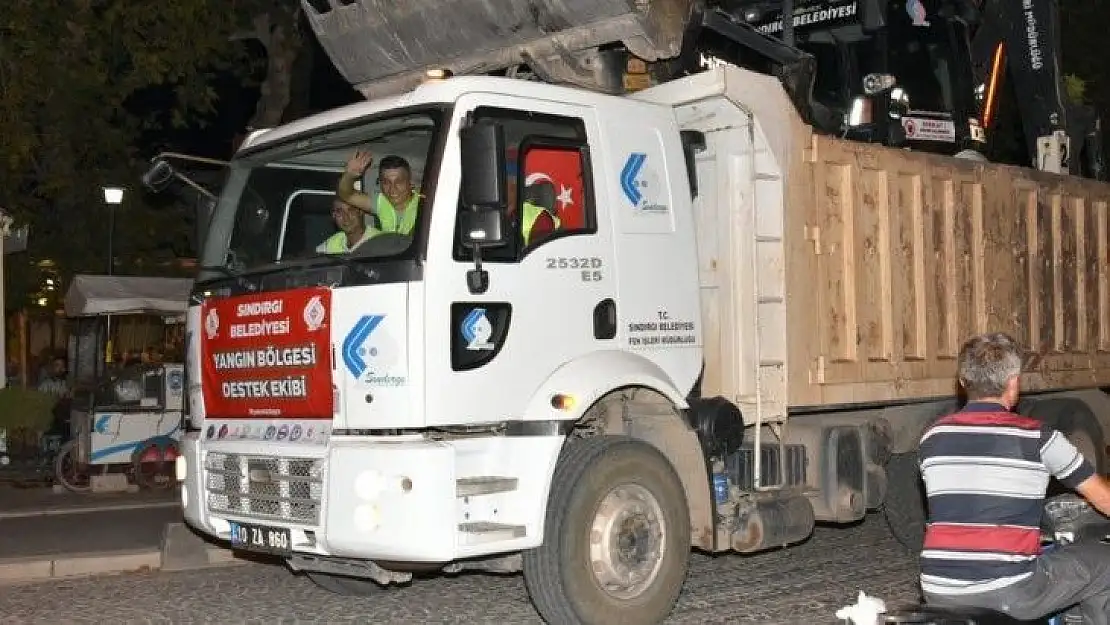 Sındırgı yangın destek ekibi ve yardımlar Muğla yangın bölgesine ulaştı