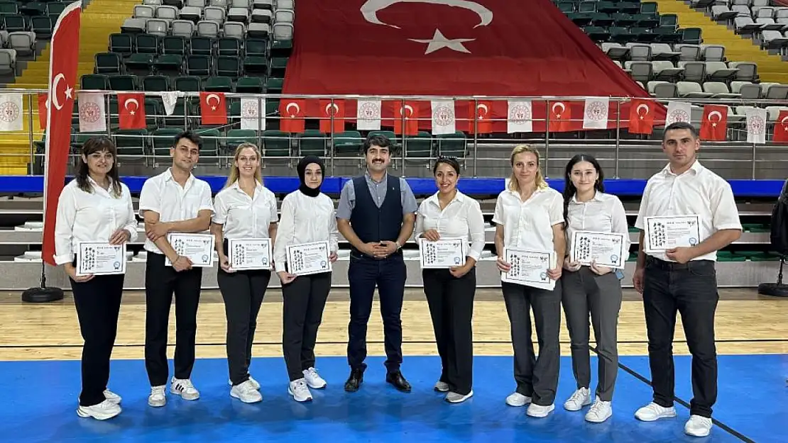 Taekwondocular zafer kupası için mücadele etti