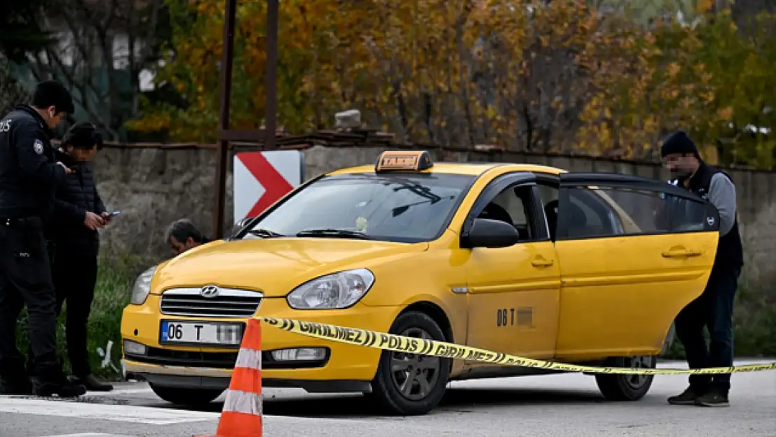 Takside eski eşini boğazını keserek öldürdü