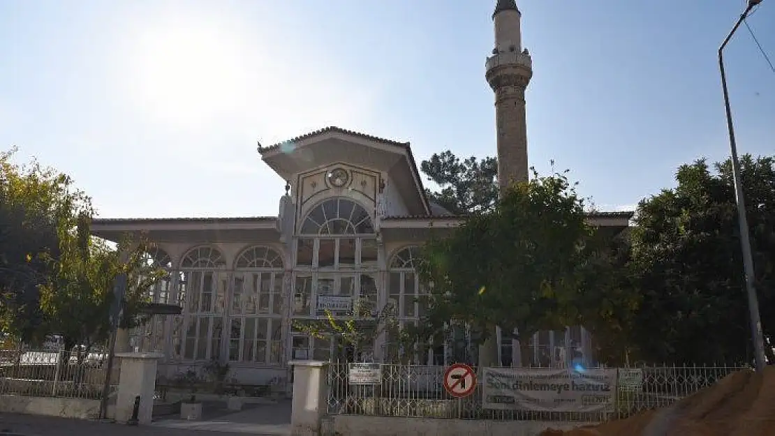 Tarihi Kurşunlu Cami restore ediliyor