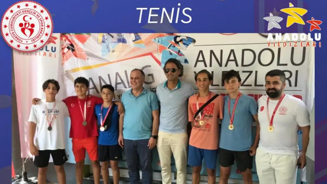 Tenis yarı final müsabakaları tamamlandı