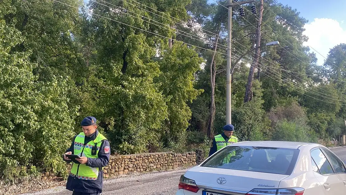 Trafik denetimleri hız kesmeden devam ediyor