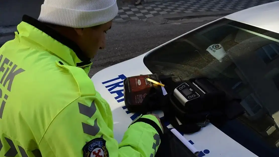 Trafik denetimleri sürüyor