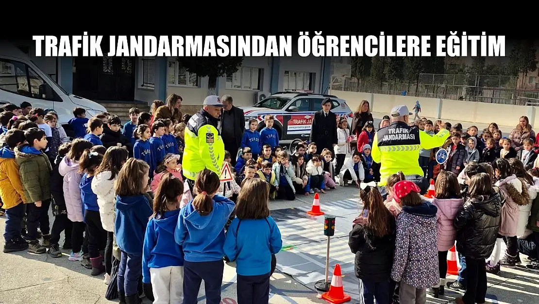 Trafik jandarmasından öğrencilere eğitim