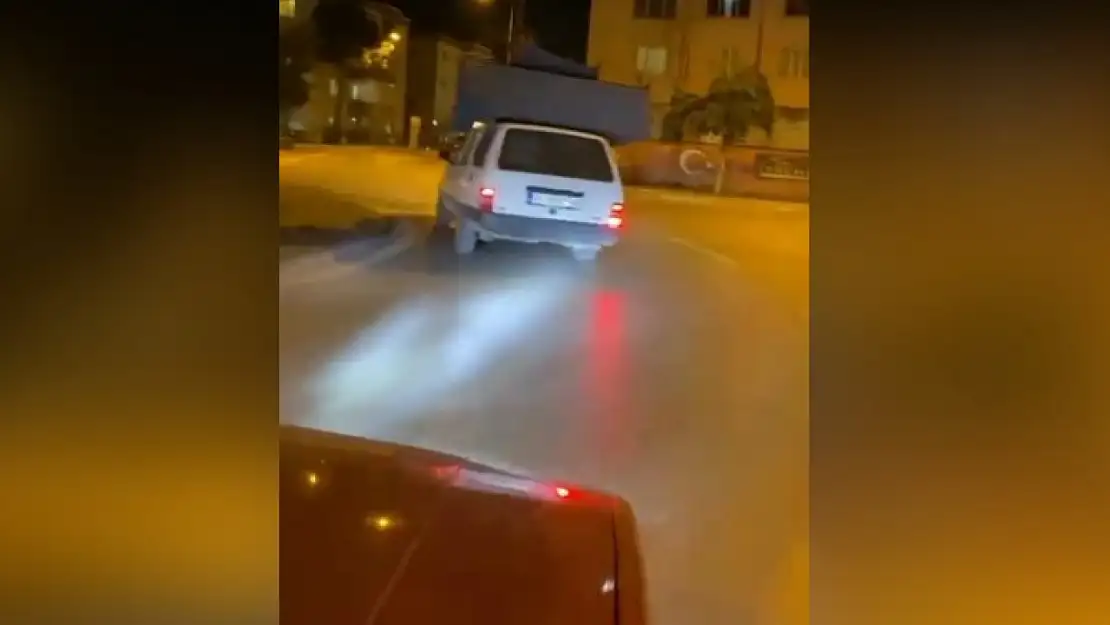 Trafikte insanların canını tehlikeye attı!