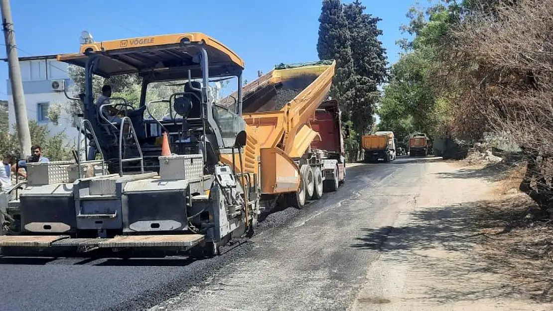 Turgutreis'te Sıcak Asfalt Çalışması Başladı