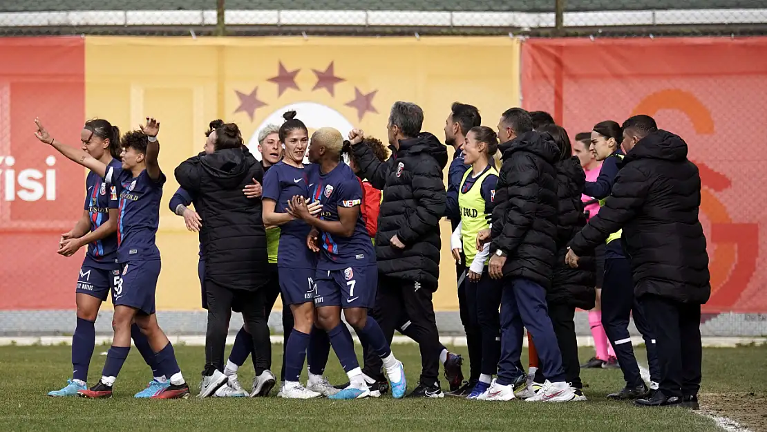 Turkcell Kadın Futbol Süper Ligi: Galatasaray: 1 - Gaziantep Asya Spor: 4