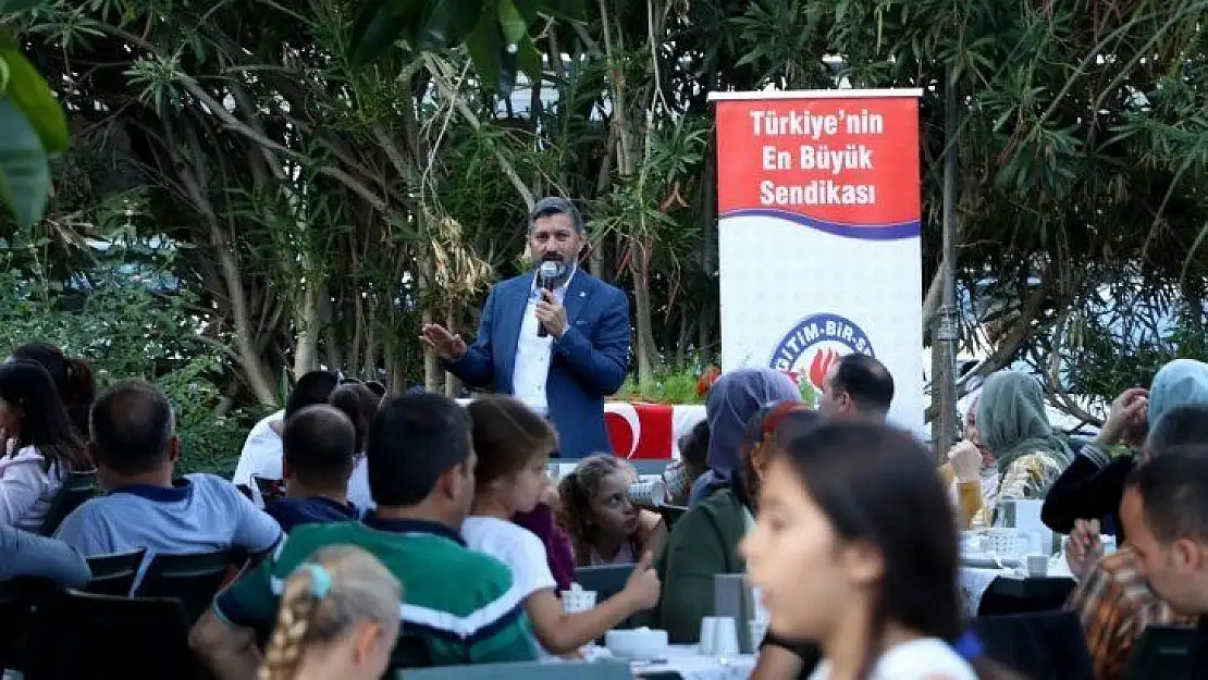 Uçak: 'Kamu görevlilerinin beklentileri karşılanmadı'