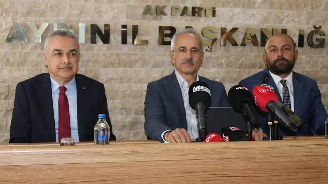 Uraloğlu: 'Dev projeler bir bir hayata geçti'