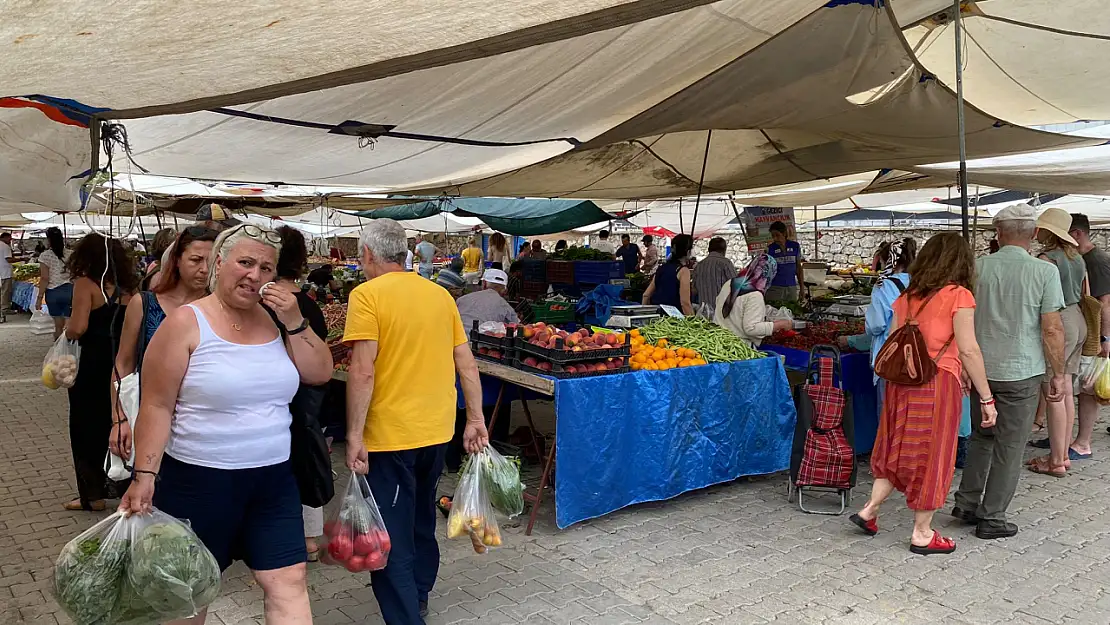 Üretici Pazarı'nda Rekor Meyve'de