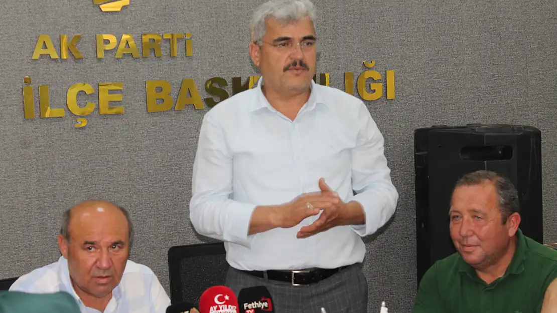 Vekil Otgöz'den AK Parti ilçe teşkilatına ziyaret