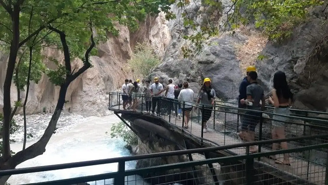 Yağmurlu havada Saklıkent gezisi