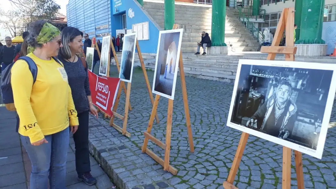 'Yaşamda Kadın' Sergisi Açıldı