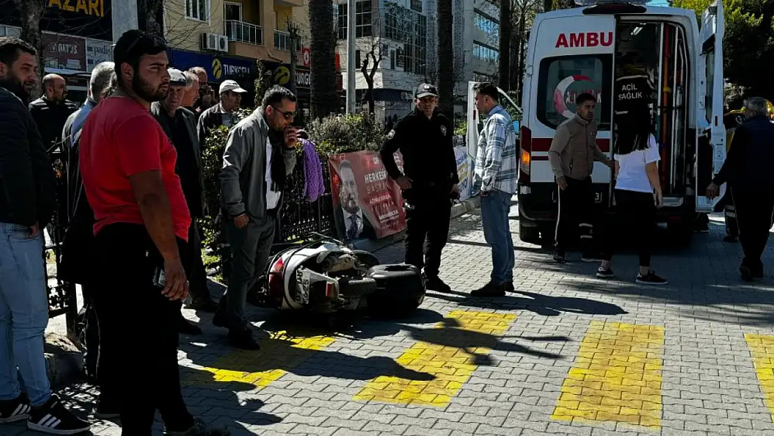 Yayaya yol vermek isterken kaza oldu: 2 kişi yaralandı