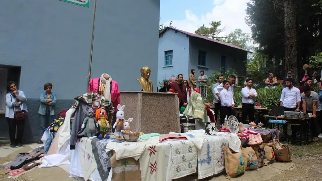 Yayla Köy Yaşam Merkezi'nde şenlik düzenlendi