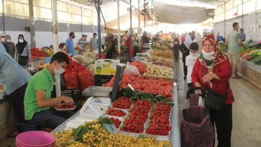 Yaz meyvelerine yoğun ilgi