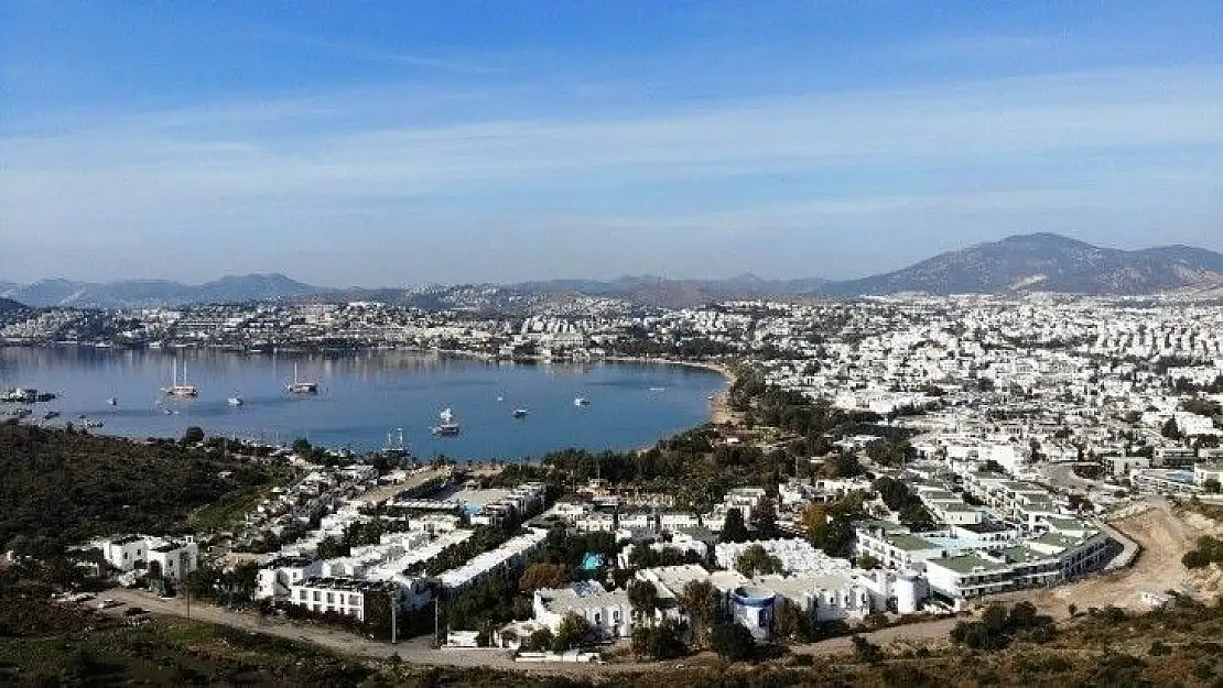 Yılbaşını evde geçirmek istemeyenler Bodrum'a akın ediyor