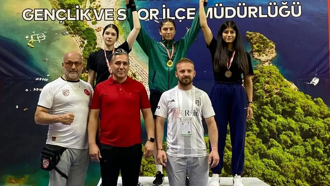 Yıldiz Erkekler ve Kızlar Türkiye Ferdi Boks Şampiyonası Sona Erdi