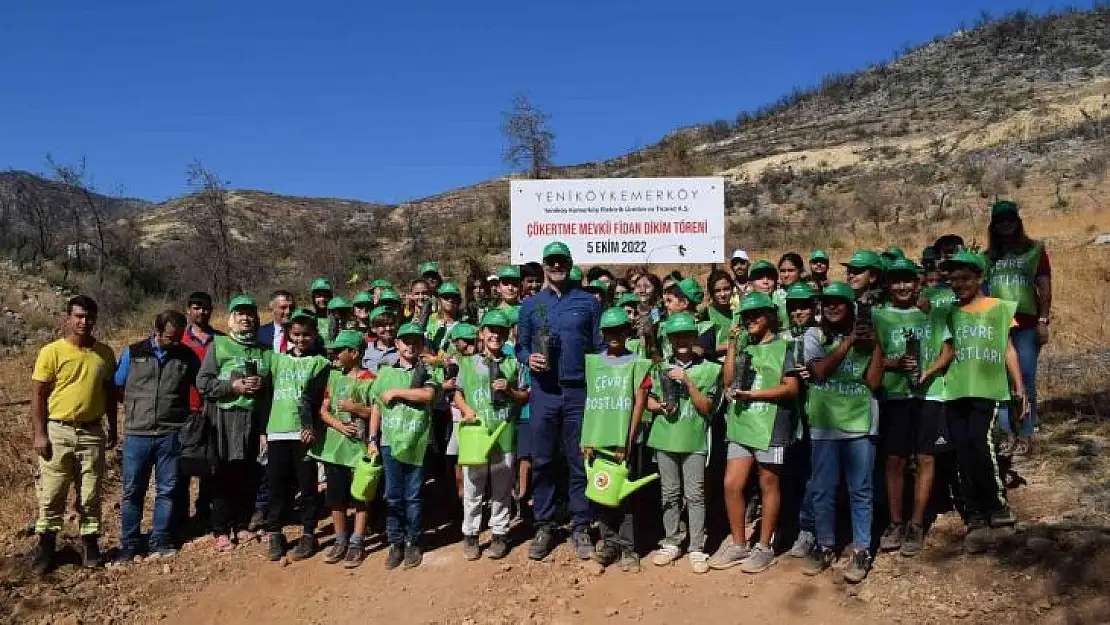 YK ENERJİ, YENİKÖY İLKÖĞRETİM OKULU ÖĞRENCİLERİ İLE ÇÖKERTME'Yİ YEŞİLLENDİRİYOR