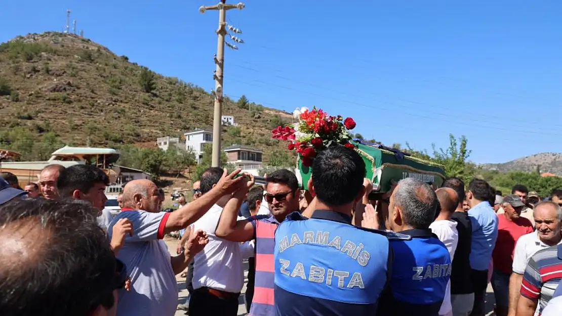 Zabıta Personelini Yüzlerce Kişi Uğurladı