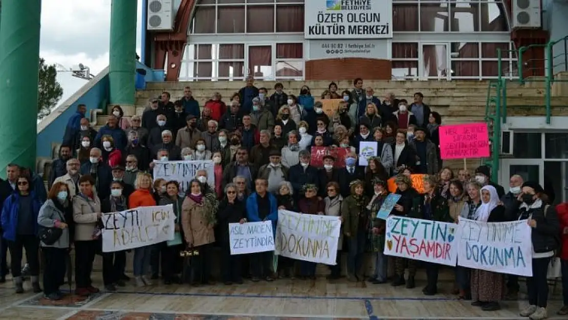 Zeytinliklerin madenciliğe açılması protesto edildi