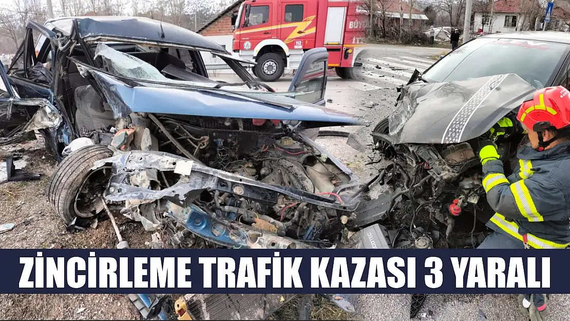 Zincirleme trafik kazası 3 yaralı