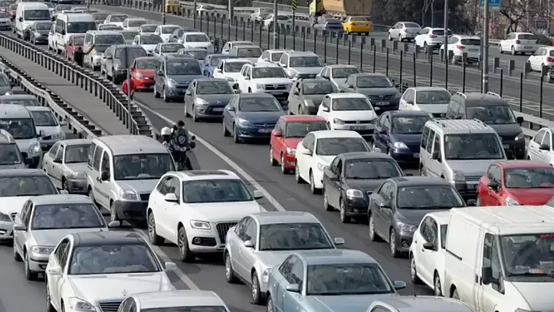 Zorunlu trafik sigortasında yeni dönem! Sistem nasıl işleyecek?