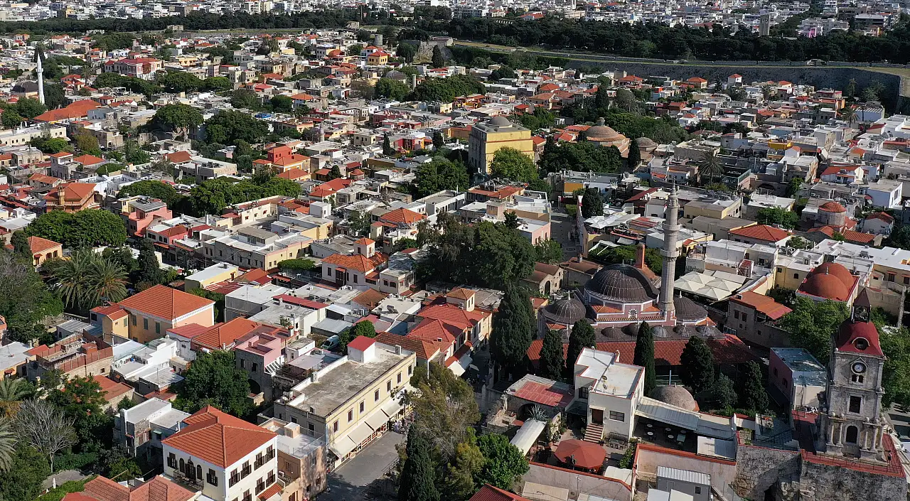 Rodos'taki Osmanlı mirası zamana direniyor