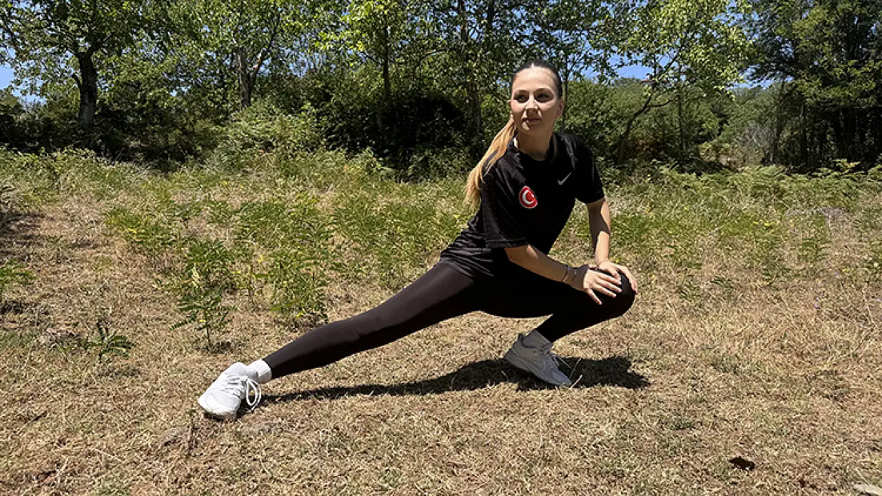 İlk kez giydiği milli formayla Balkan şampiyonu olan wushucu Berrin, dünya şampiyonluğunu hedefliyor