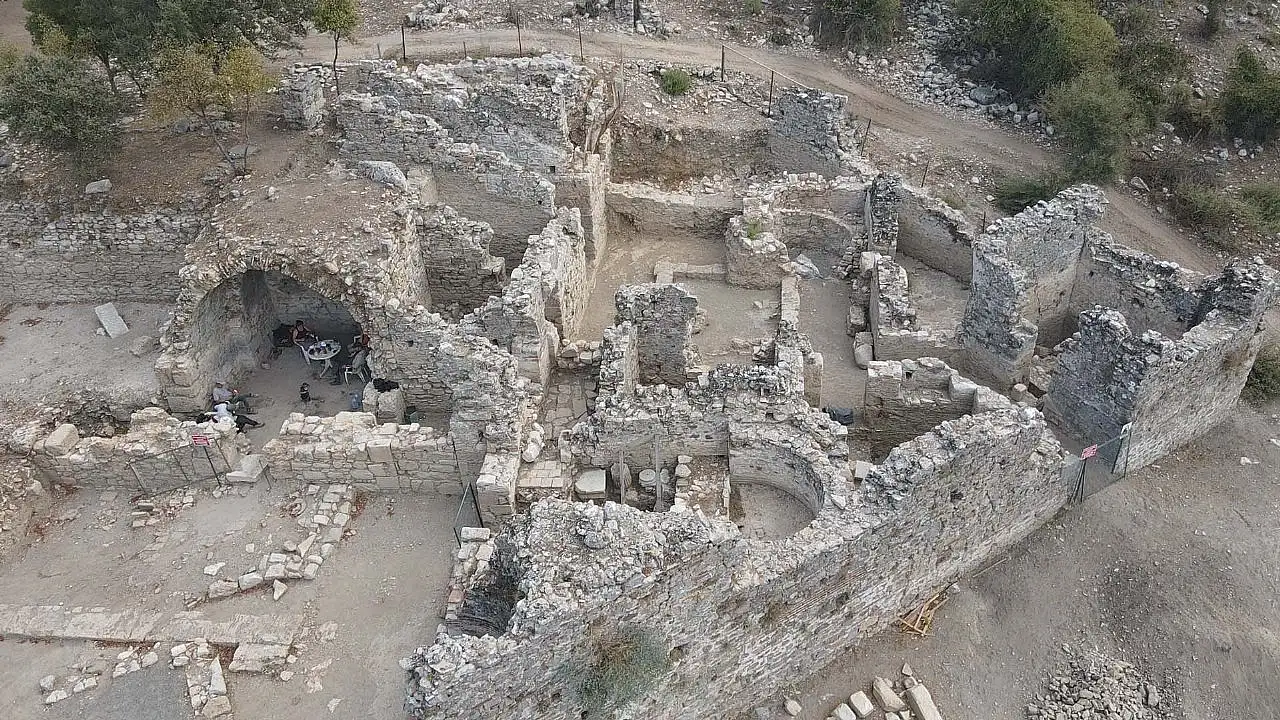 Kaunos Antik Kenti'ndeki kazılarda kilise bulundu