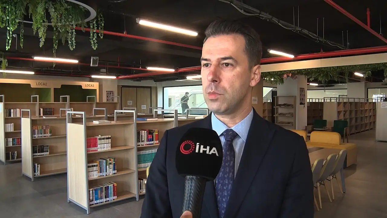 Doç. Dr. Dursun Boz: 'Uzaya çıkıyoruz ama karşı komşuya gitmiyoruz'