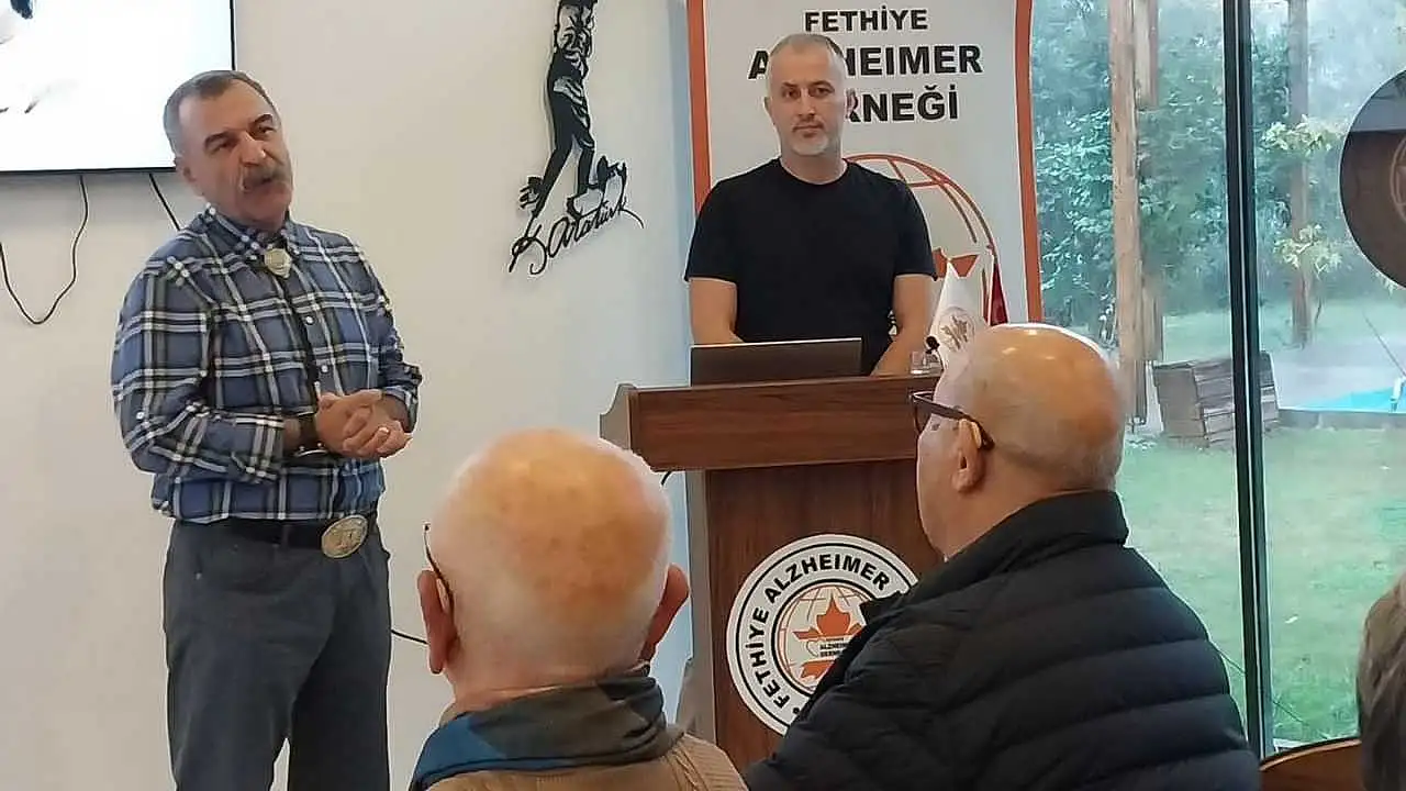 Fethiye Alzheimer Derneği'nde alzheimer ve egzersiz semineri