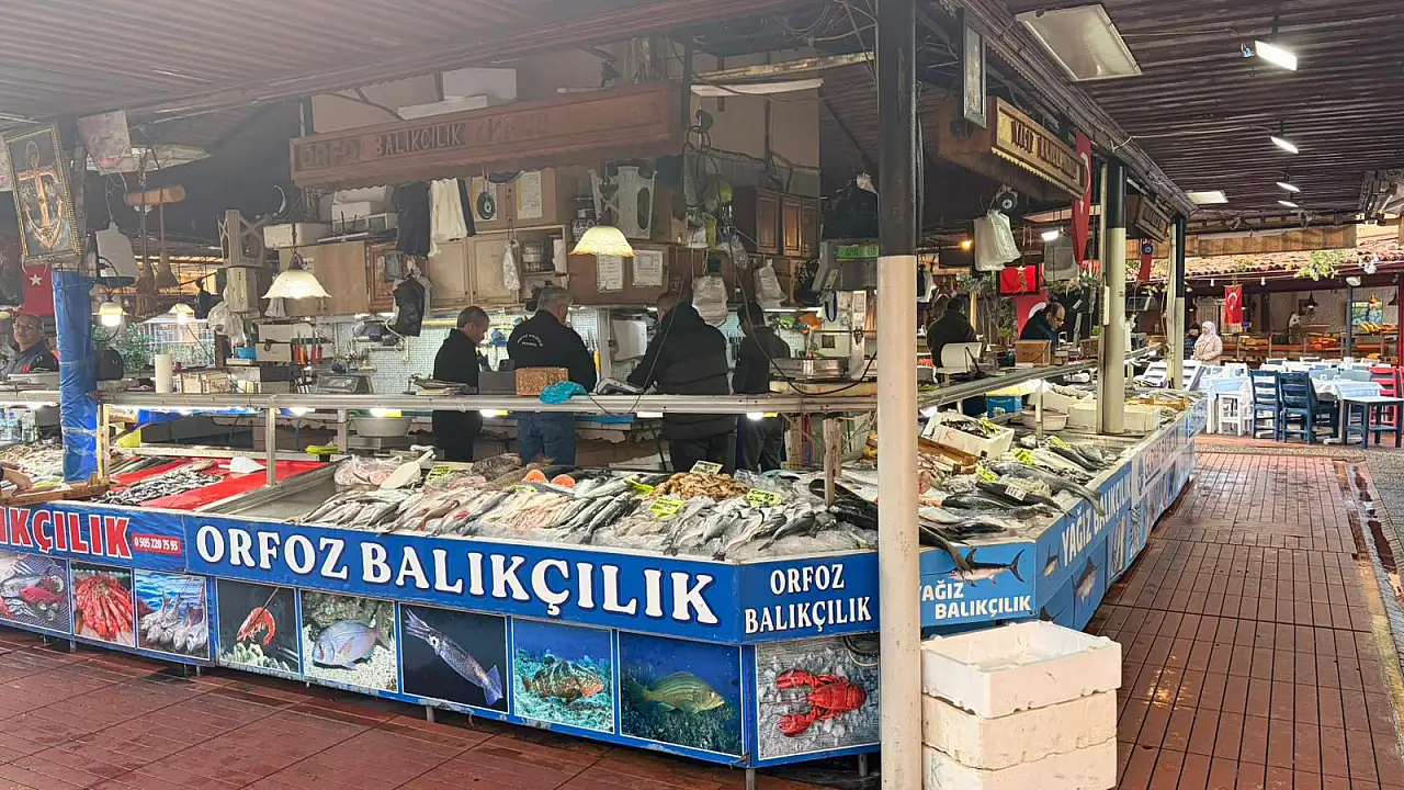 Fethiye Balık Hali'nde esnaf dertli: 'Gidişat kötü'