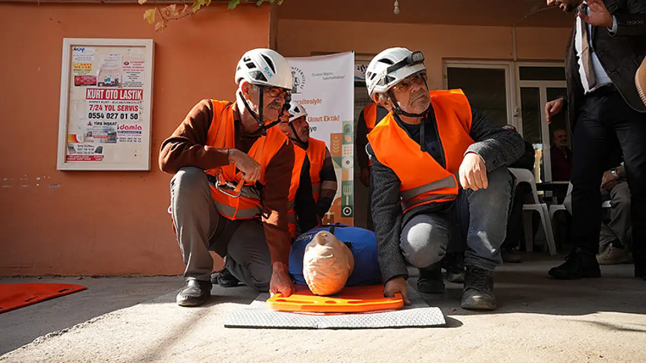 Türkiye'nin ilk 'Köy Üniversitesi' projesiyle kırsalın ihtiyaçlarına akademik destek