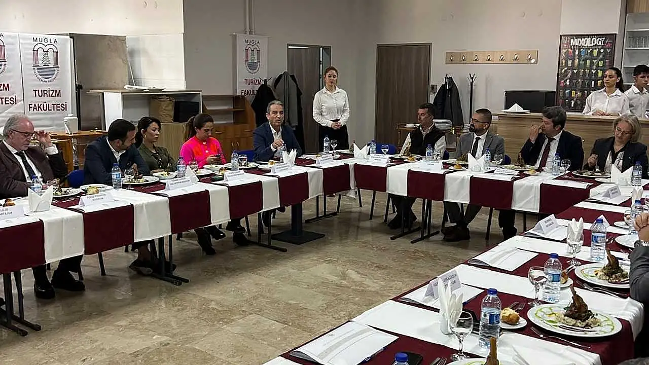 MSKÜ Turizm Fakültesi, Bodrum'un 5 yıldızlı otel genel müdürlerini ağırladı