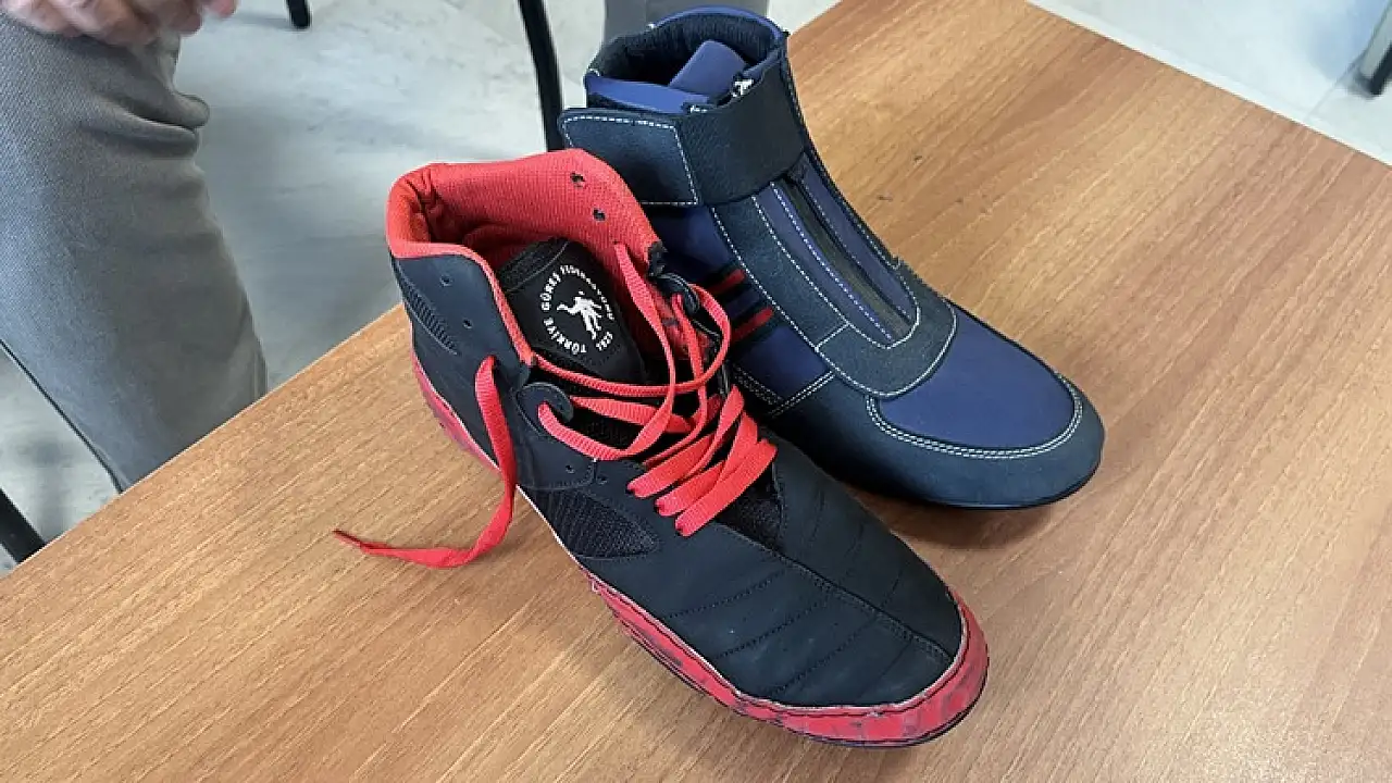 Oğlunun düztabanlık probleminden yola çıkarak geliştirdiği medikal ürünün patentini aldı