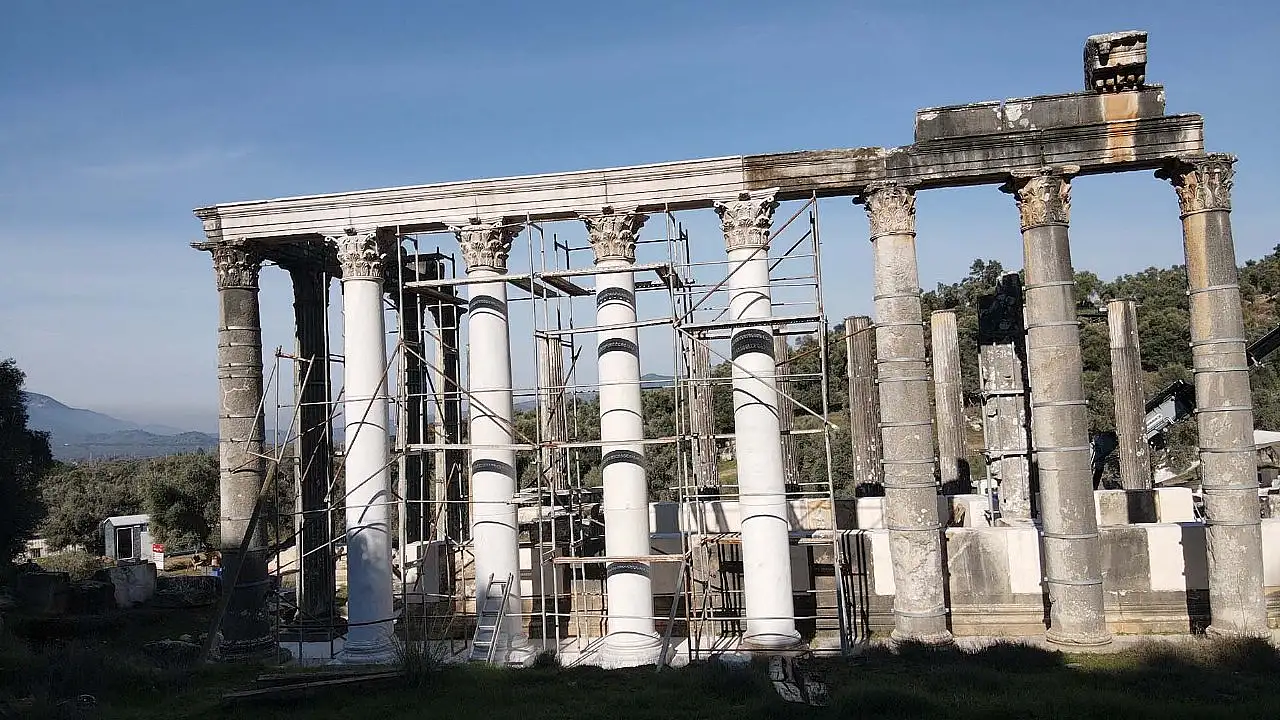 Zeus Tapınağı gelecek yıl restorasyonun tamamlanmasıyla eski ihtişamına kavuşacak