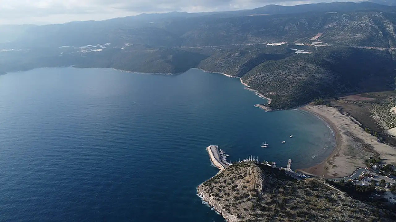 'Sakin şehir' Demre doğal ve tarihi güzellikleri bir arada görme şansı sunuyor